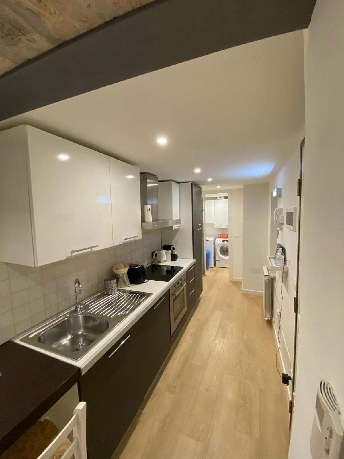 Oasi Central - Appartamento In Pieno Centro Trieste Dış mekan fotoğraf